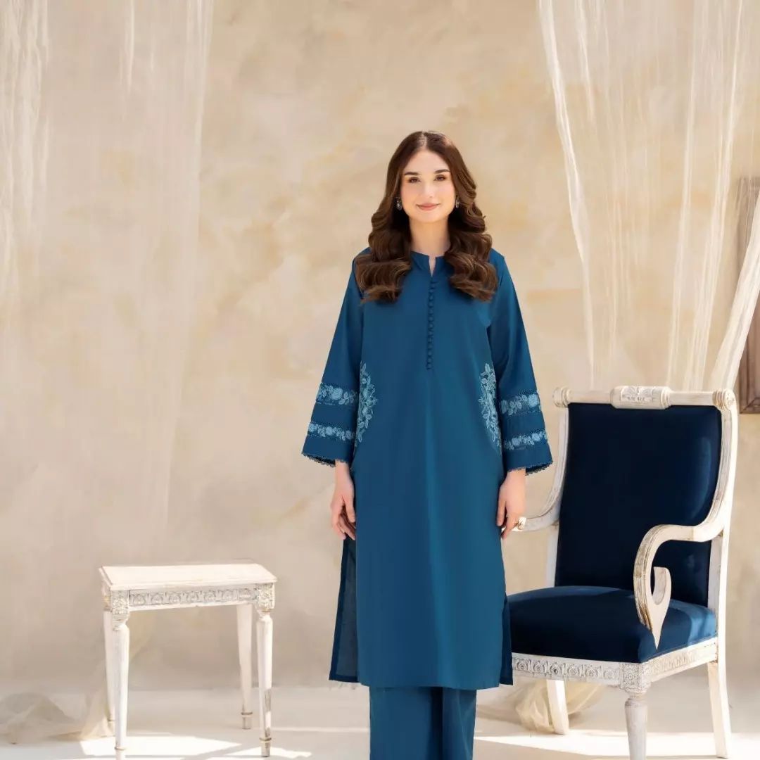 Ella Embroidery Stitched 2pc